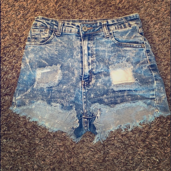 High waisted jean shorts - Picture 1 of 2